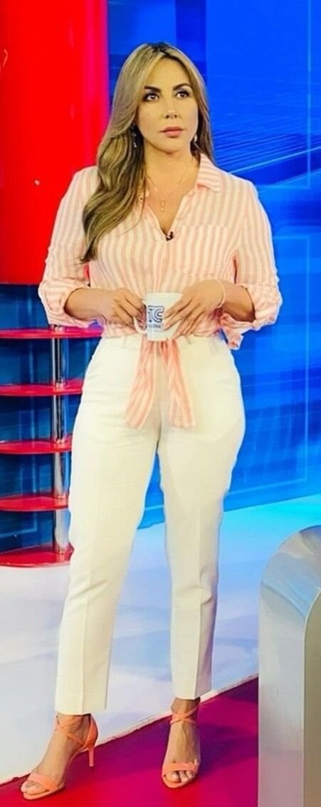 女子アナエロハメ撮り流出動画