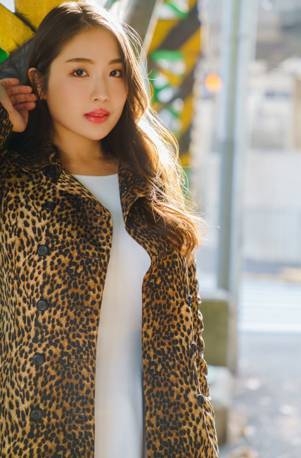 水咲優美 エロ セミヌード 写真集 「ハミダスッ!」1