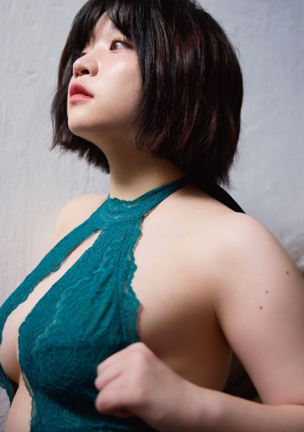 根本凪 エロ 写真集「リボン」7