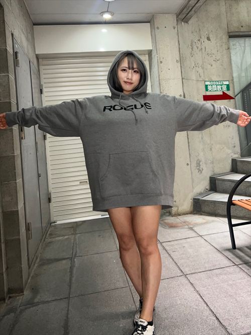 野村優エロおっぱいグラビア水着パワーリフティング日本記録保持者ヤンマガ