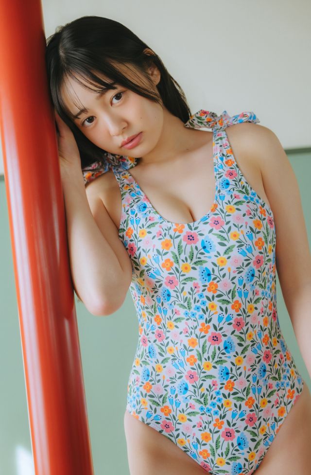 白濱美兎ヌードエロ写真集グラドルおっぱい