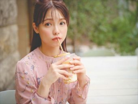 高橋彩音ヌードおっぱいエロ画像