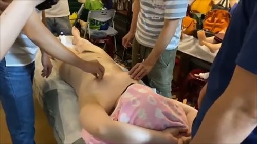 手マン教室エロおっぱいマンコヌード