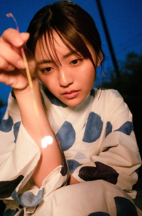 豊田ルナグラビアおっぱいエロ画像