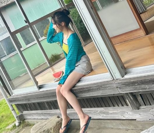 坂倉花おっぱいエロ画像