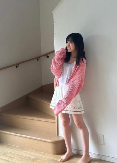 坂倉花おっぱいエロ画像