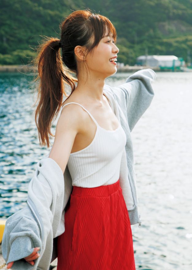 西澤由夏 エロ おっぱい 写真集 「Tailwind」2