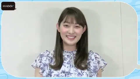 女子アナさん、衣装の生地が薄くてブラが透けてしまう・・・エロGIF動画